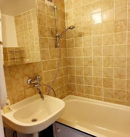 Apartement Uus 1 Apartment