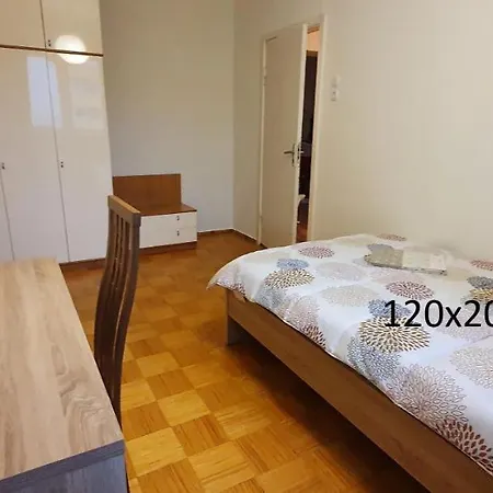 Apartement Uus 1 Apartment Tartu